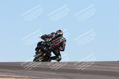 media/Mar-25-2024-Moto Forza (Mon) [[8d4319bd68]]/3-Intermediate Group/Session 2 (Turn 9)/